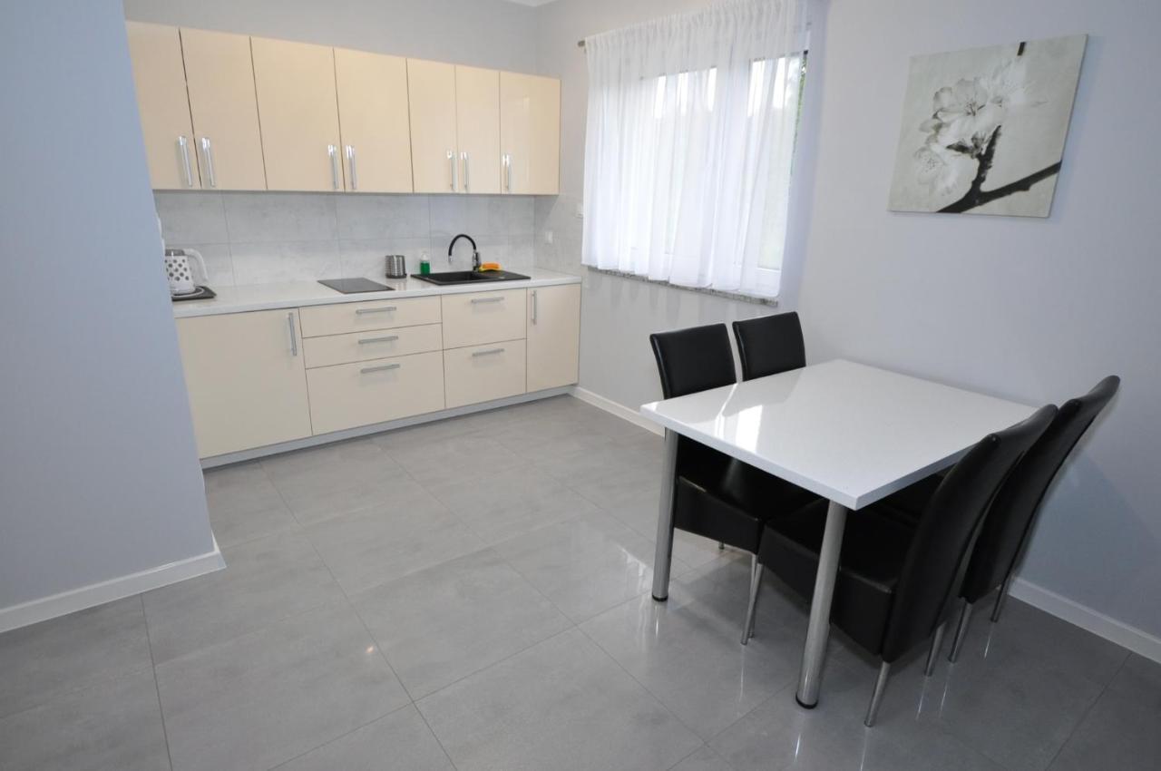 Apartamenty Pod Zaglami Mielenko Exterior foto