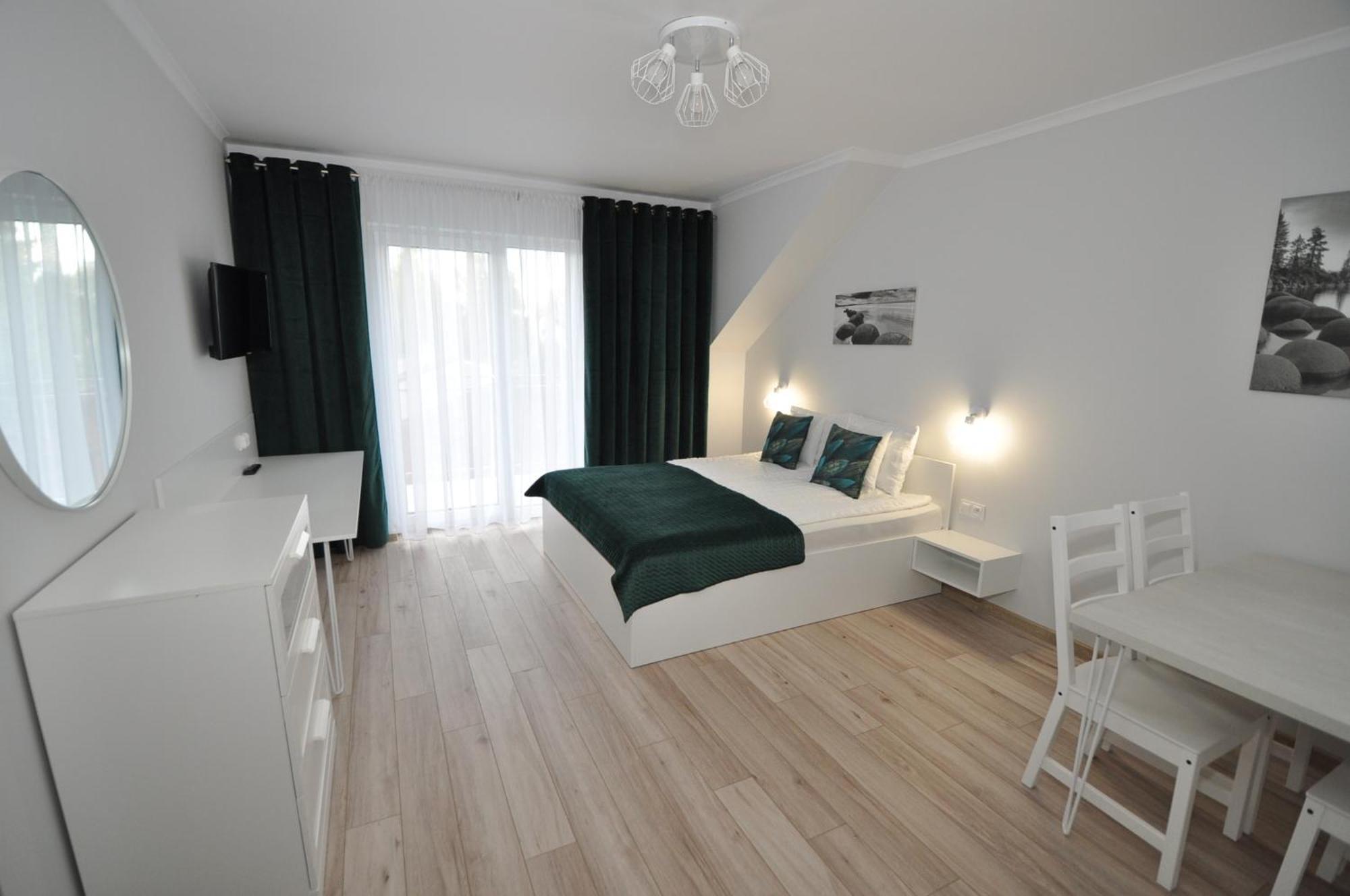 Apartamenty Pod Zaglami Mielenko Exterior foto